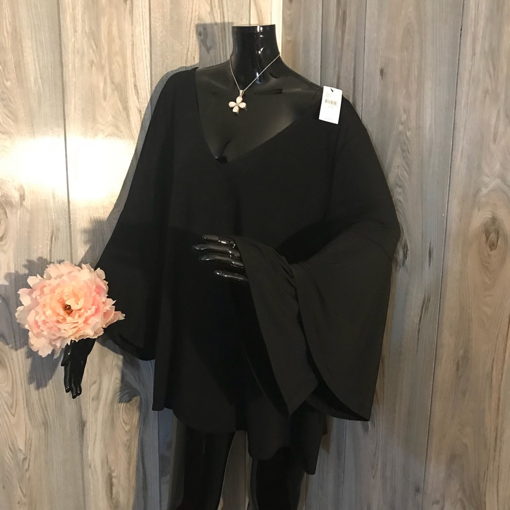 Size 26/28 Plus Lane Bryant Black Blouse